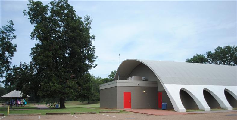 Mamie Hicks Community Center building