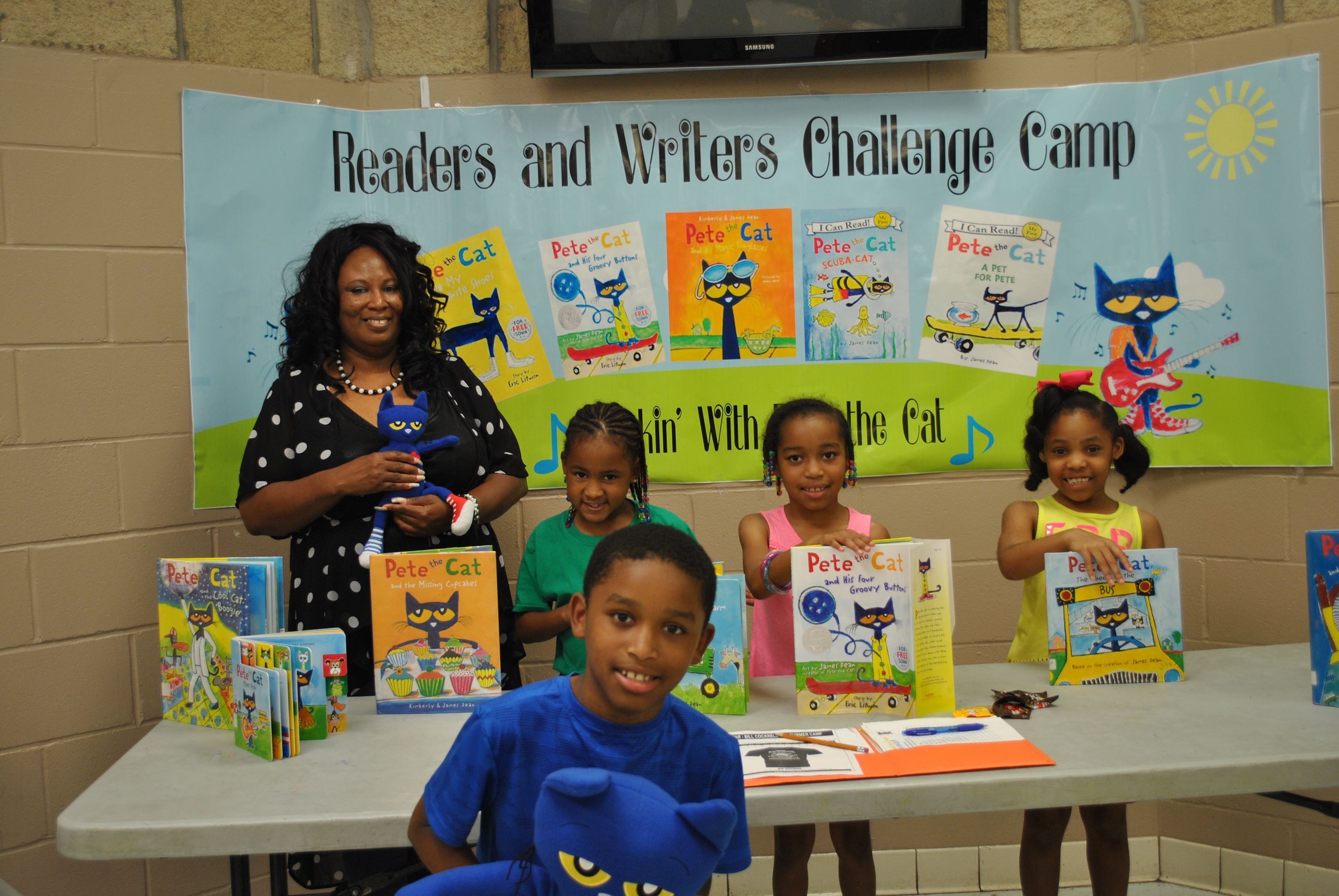 recreation reading camp kids